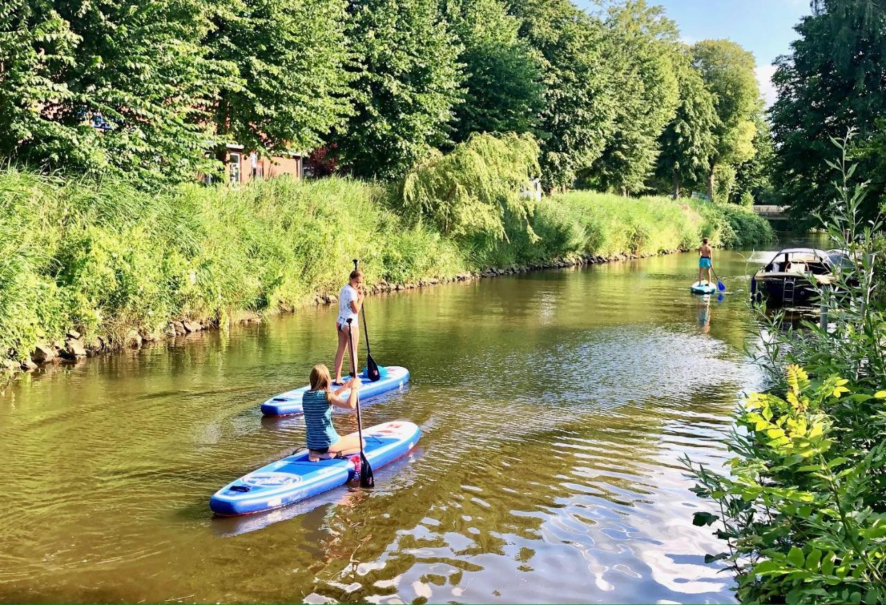Gaestehaus Kajuete Direkt Am Wasser Friedrichstadt Zewnętrze zdjęcie